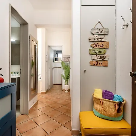 Apartamento Beachfront Relax By Real Life Concierge